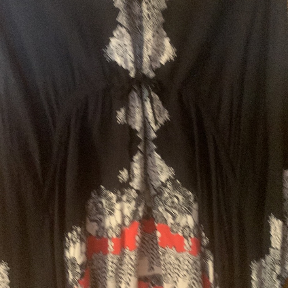 Forever 21 black and white tunic Bohemian print top - Picture 4 of 5